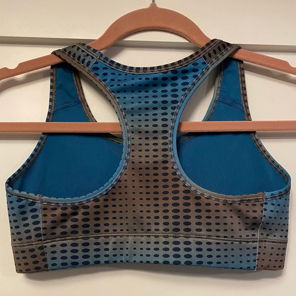 Nike Pro DryFit Sports Bra - Picture 2 of 2